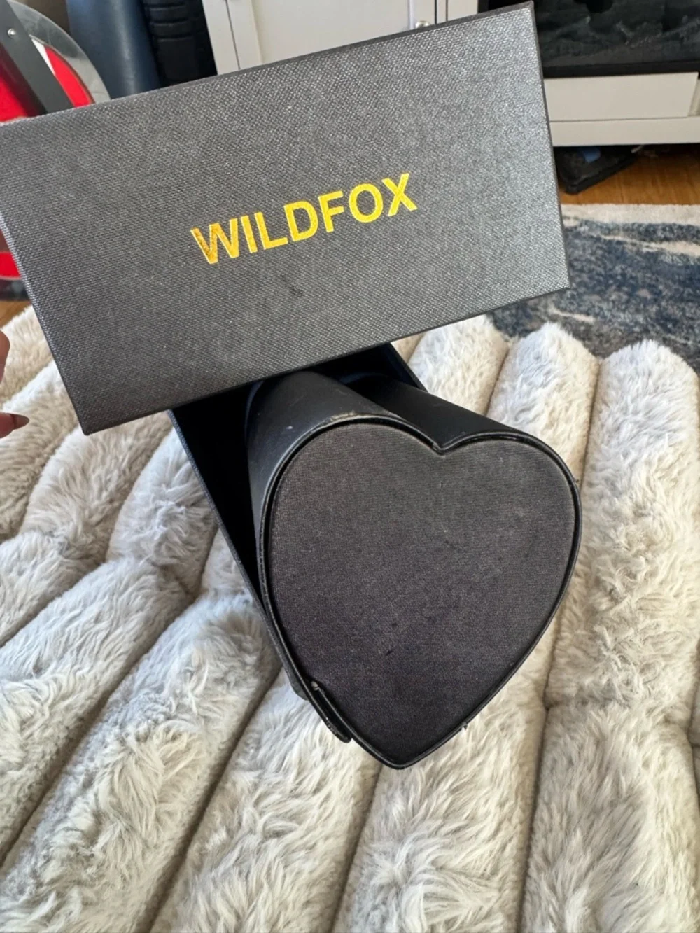 Wildfox Baroness Sunglasses - Picture 5 of 7